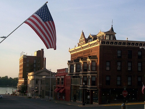 Downtown Muscatine
