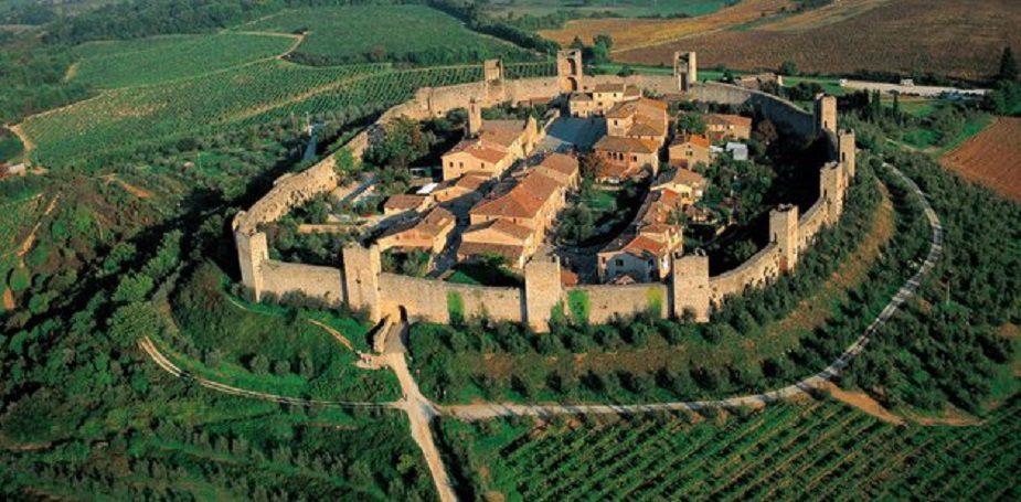 A Tuscan Countryside Medieval Castle and Arms&nbsp;Museum
